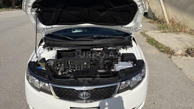 Kia Cerato-7