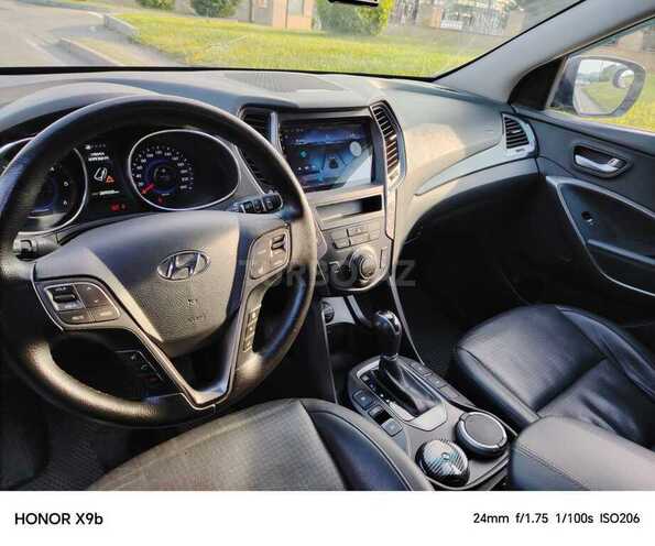 Hyundai Santa Fe-7