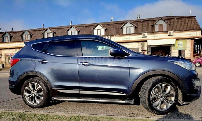 Hyundai Santa Fe-5
