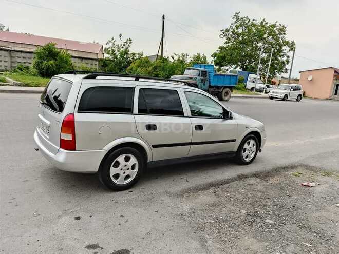 Opel Astra-4