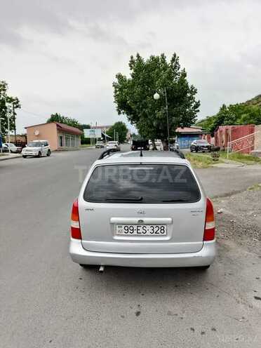 Opel Astra-3