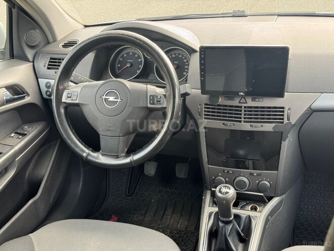 Opel Astra-9