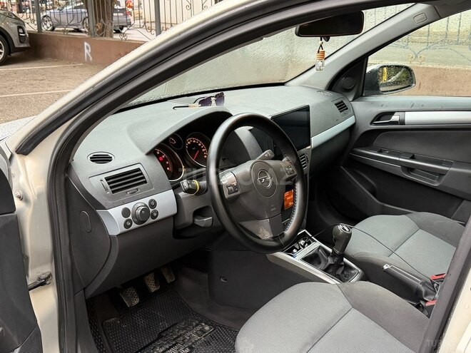 Opel Astra-9