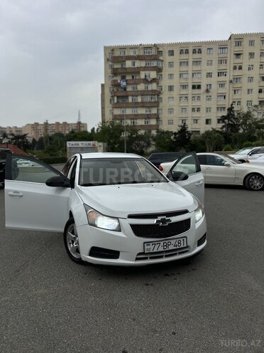 Chevrolet Cruze-10