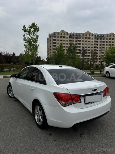 Chevrolet Cruze-4