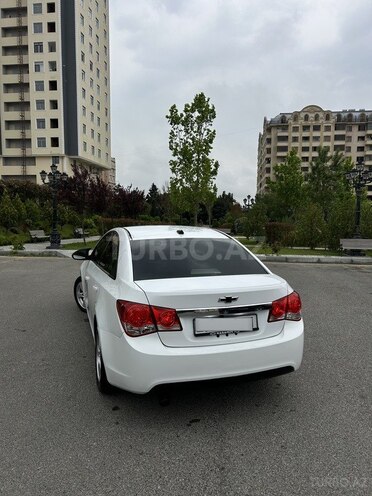 Chevrolet Cruze-5