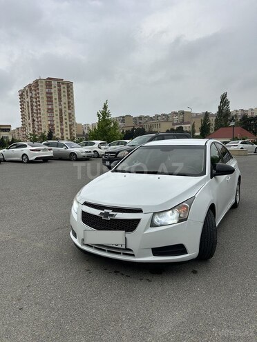 Chevrolet Cruze-1