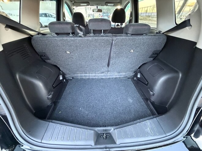 Nissan Note-16