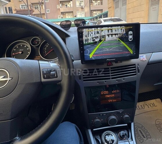 Opel Astra-13