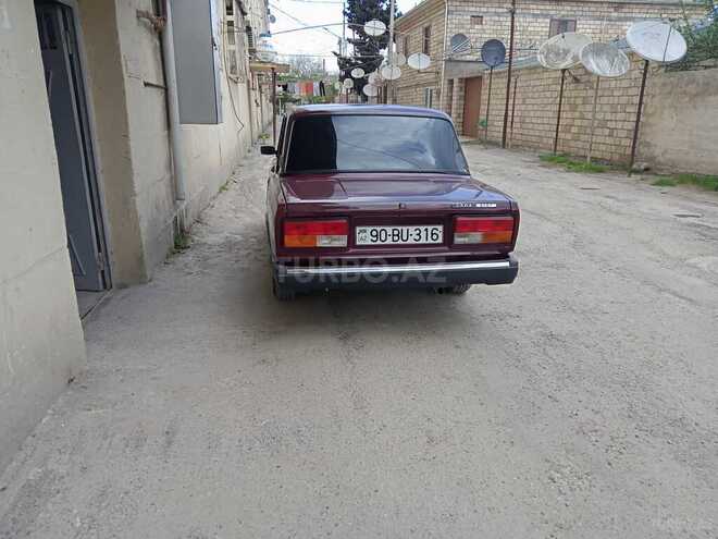 LADA (VAZ) 2107-2