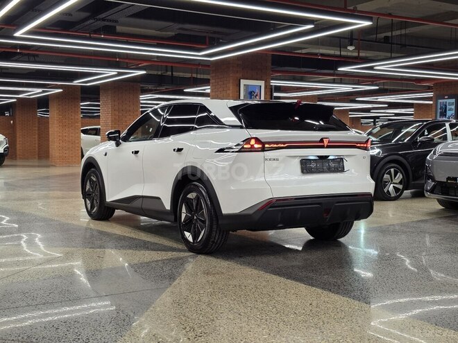 Changan Deepal S07-4