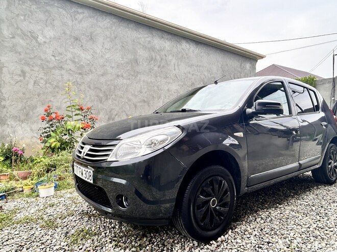 Dacia Sandero-4