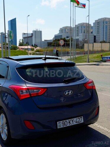 Hyundai i30-10