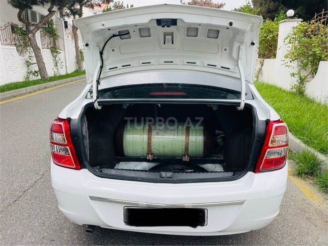 Chevrolet Cobalt-17