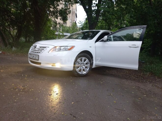Toyota Camry-2
