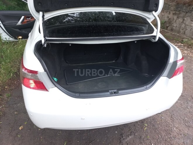 Toyota Camry-17