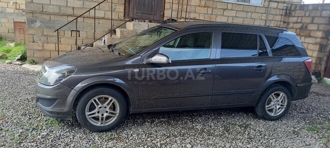 Opel Astra-10