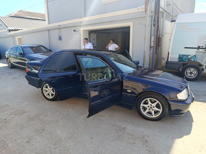 Mercedes C 180-18