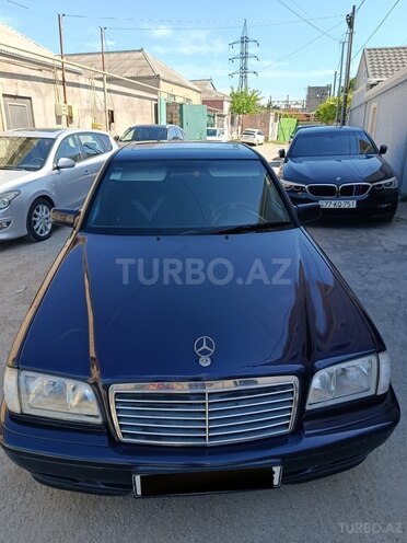 Mercedes C 180-5