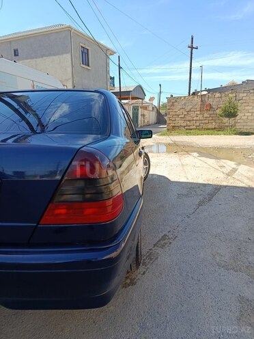Mercedes C 180-11