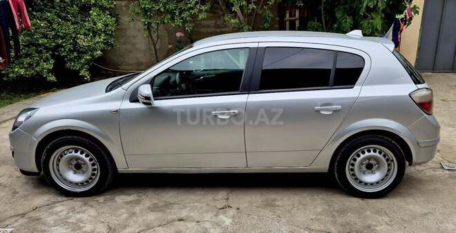 Opel Astra-11
