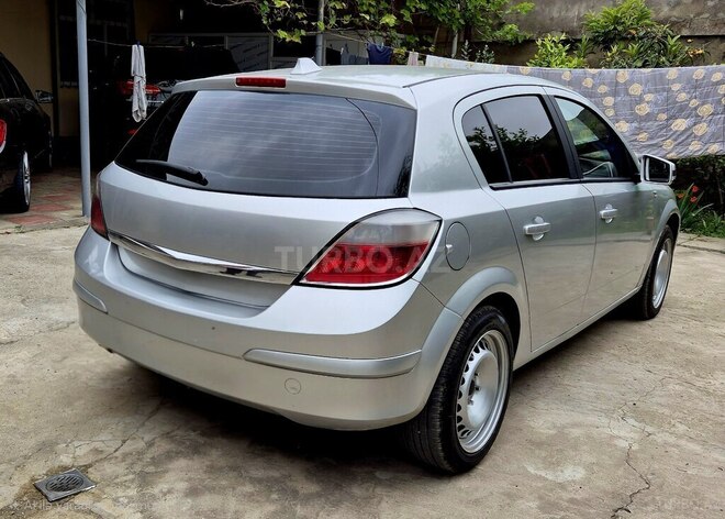 Opel Astra-8