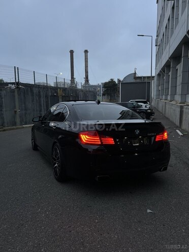 BMW 528-7