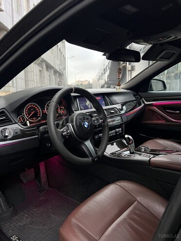 BMW 528-9