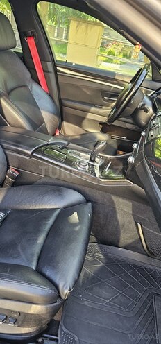 BMW 528-15