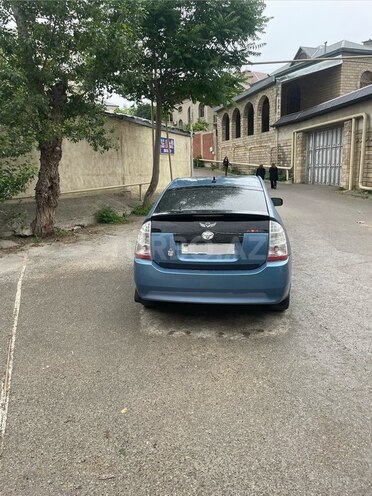 Toyota Prius-7