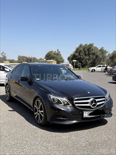 Mercedes E 220-3