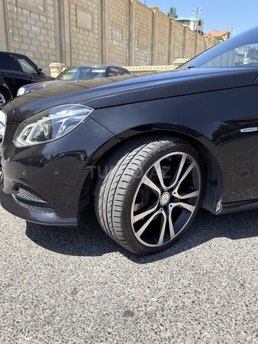 Mercedes E 220-5