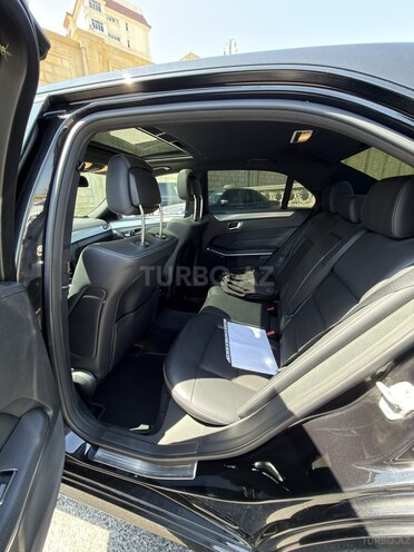 Mercedes E 220-16