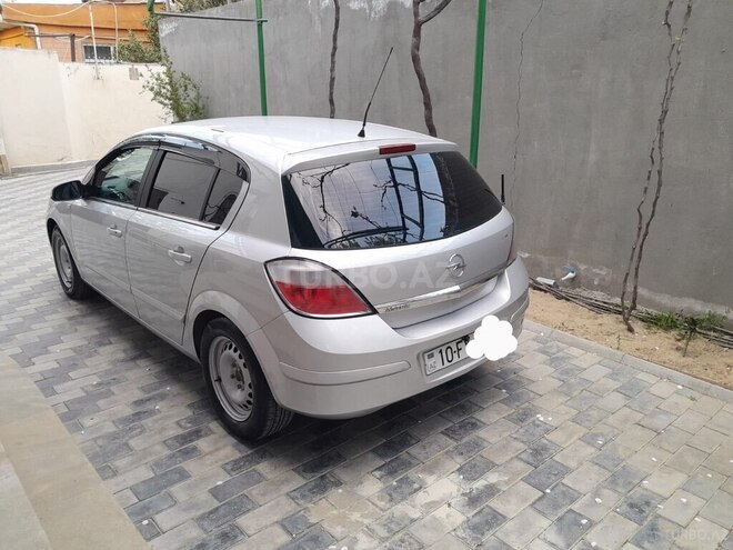Opel Astra-1