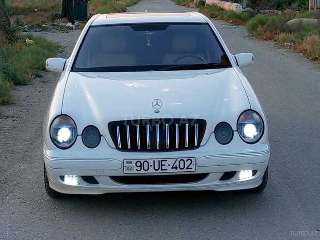 Mercedes E 280 4MATIC-2