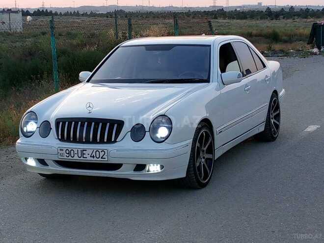 Mercedes E 280 4MATIC-1