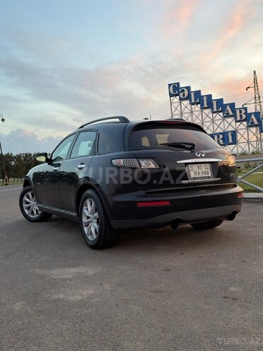 Infiniti FX35-2