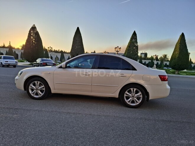Hyundai Sonata-10