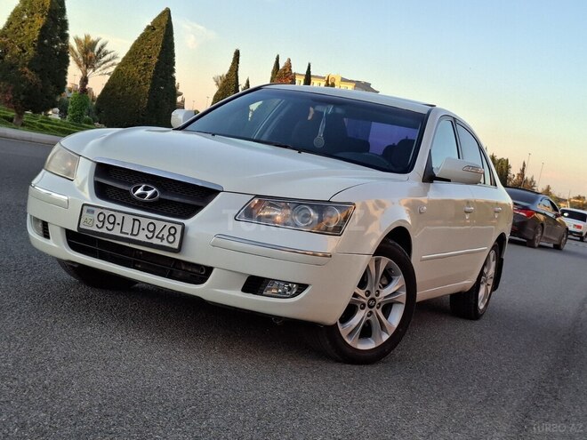 Hyundai Sonata-2