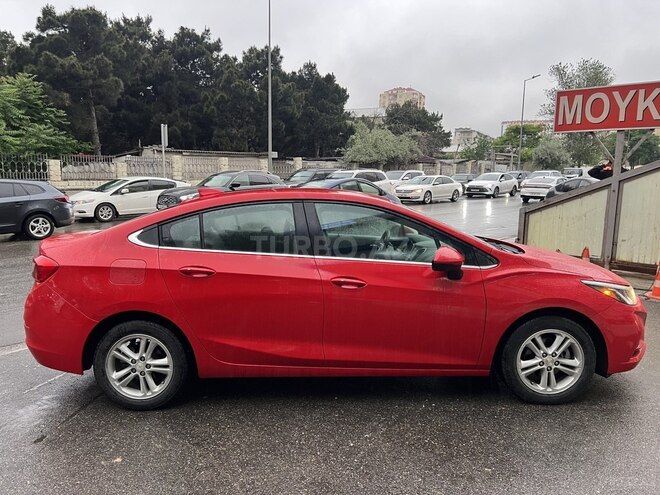Chevrolet Cruze-4