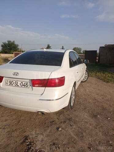 Hyundai Sonata-5