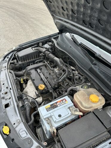 Opel Astra-2