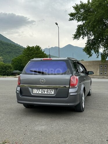 Opel Astra-10