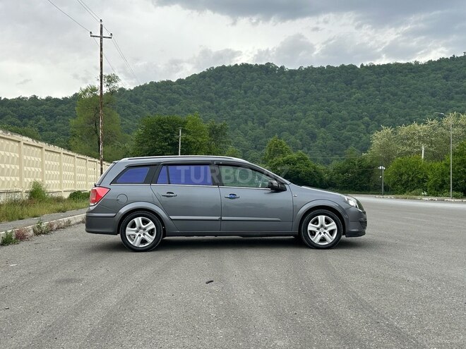 Opel Astra-9