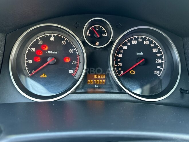 Opel Astra-19