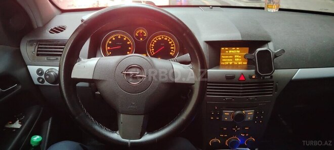 Opel Astra-7
