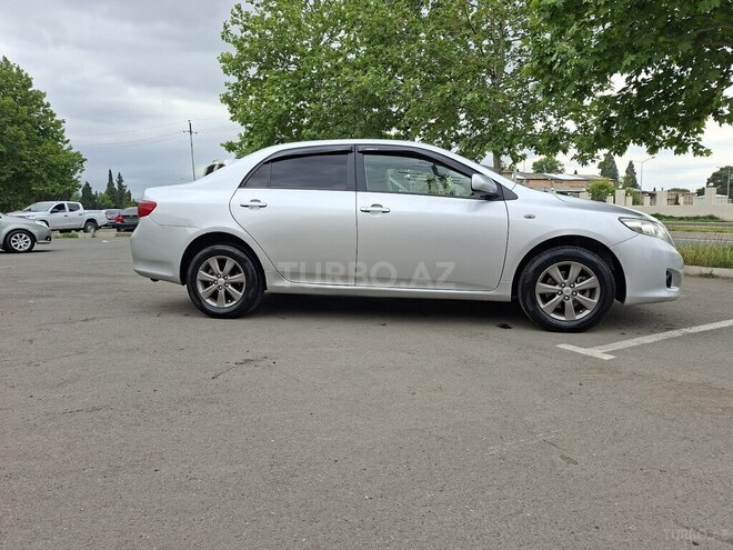 Toyota Corolla-5