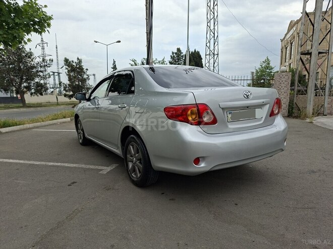 Toyota Corolla-8