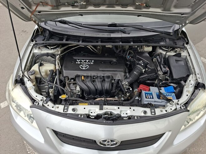 Toyota Corolla-14