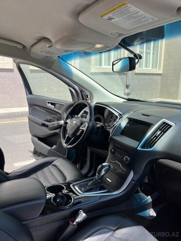 Ford Edge-6